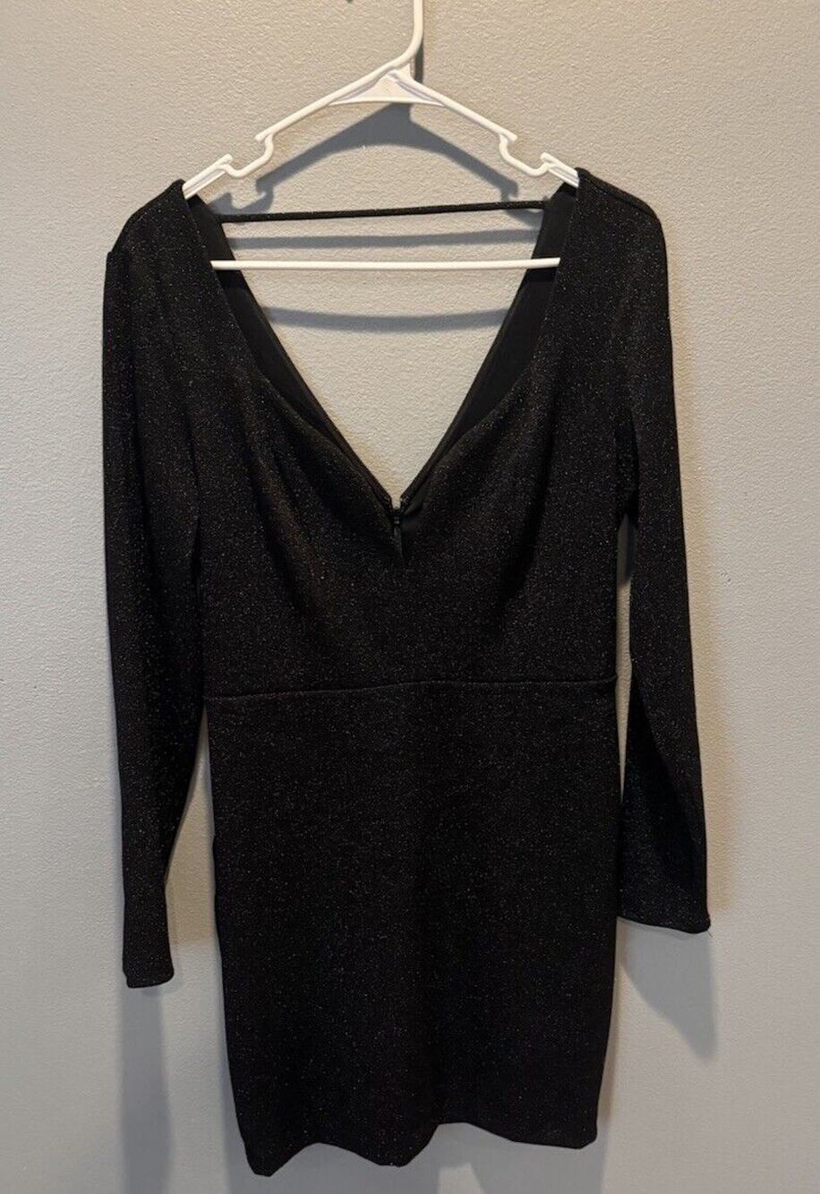 Express Black Silver Metallic Sparkle Mini V-Neck Dress Size M